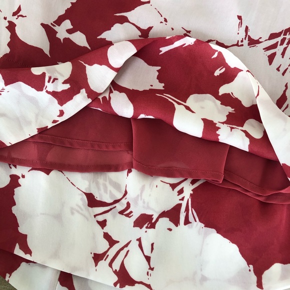 Loft Floral Pleated Sleeveless Summer Dress - Picture 11 of 11